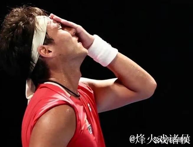 科内利亚诺陷低谷：二传失准老将乏力，发球欠佳教练需总结